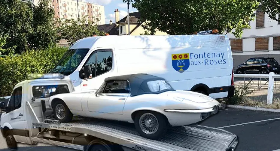 Jaguar Type E blanche sur un plateau à Fontenay-aux-Roses – dépannage auto
